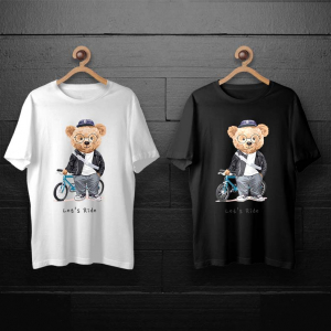 طرح لایه باز خرس تدی با کت چرمی و دوچرخه آبی برای چاپ روی انواع تیشرت